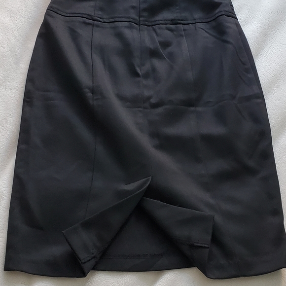 NWOT- Forever 21• High Waist Rayon Mix Pencil skirt with slit- Small - Picture 8 of 8